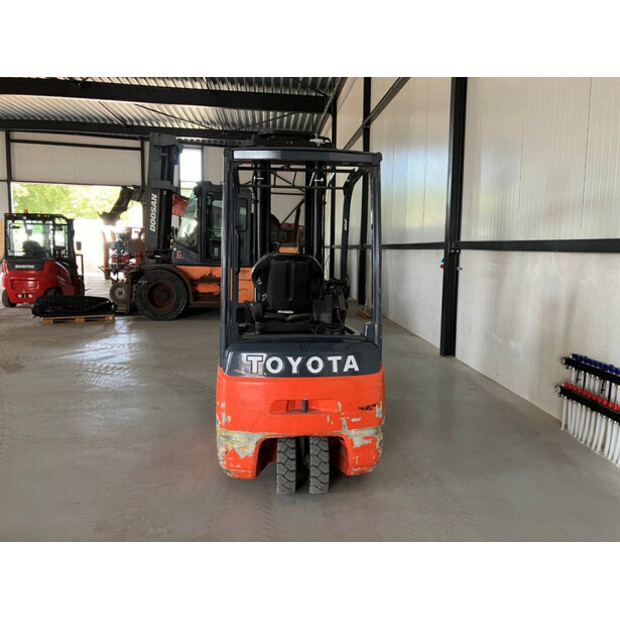 2017 Toyota 8FBE16T-48893169