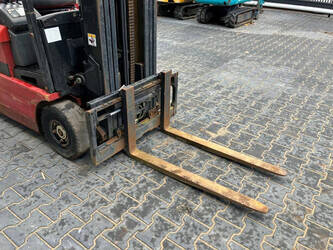 2009-yale-erp16atf-1481168-48893288