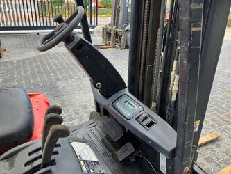 2009-yale-erp16atf-1481168-48893291