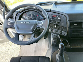 2023-iveco-t-way-1481208-48894085