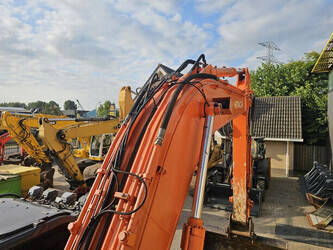 2013-hitachi-zx250lc-5b-1481210-48894111