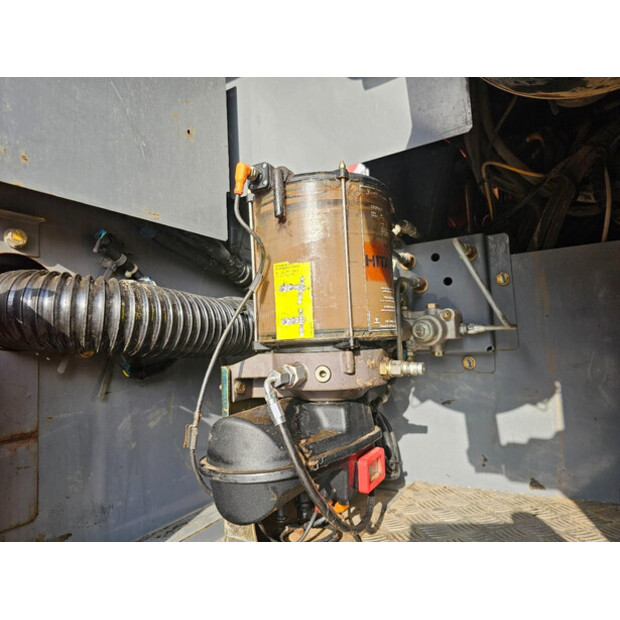 2013 Hitachi ZX250LC-5B-48894119