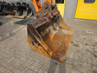 2013-hitachi-zx250lc-5b-1481210-48894126