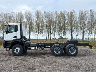 2023-iveco-t-way-1481212-48894133