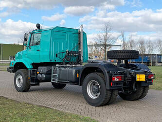 2021-mercedes-benz-zetros-2045-s-48894154