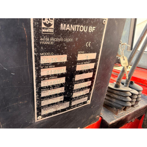 1996 Manitou MC 30 CP-48894179