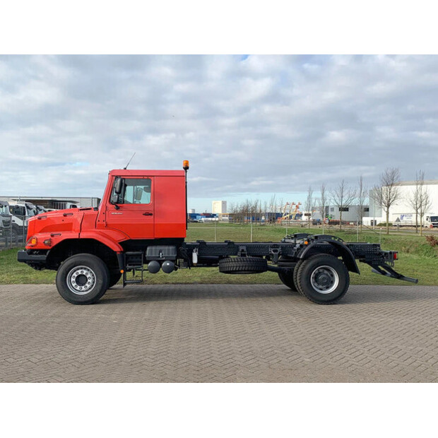 2021 Mercedes-Benz Zetros 2045-48894184