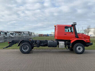 2021-mercedes-benz-zetros-2045-1481216-48894187
