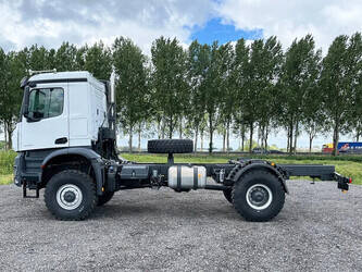 2019-mercedes-benz-arocs-2033-a-1481222-48894264