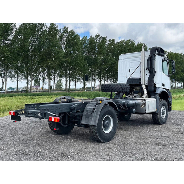 2019 Mercedes-Benz Arocs 2033-A-48894268