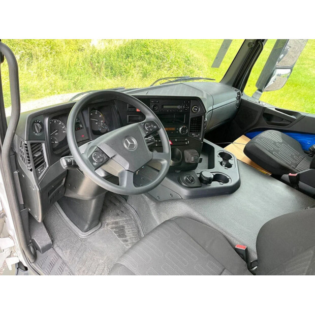 2019 Mercedes-Benz Arocs 2033-A-48894270