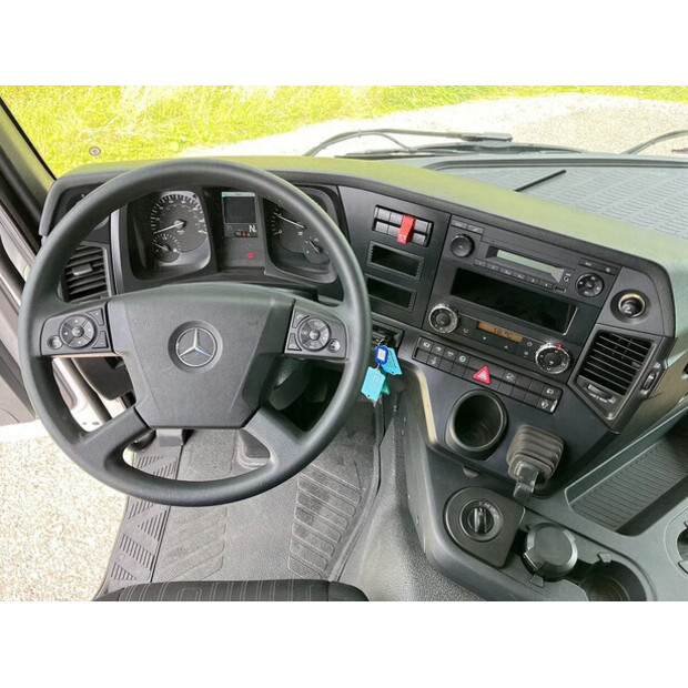 2019 Mercedes-Benz Arocs 2033-A-48894271
