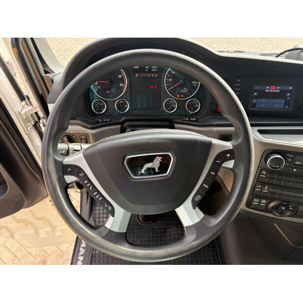 2021 MAN TGX-48894394