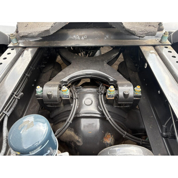 2021 MAN TGX-48894402