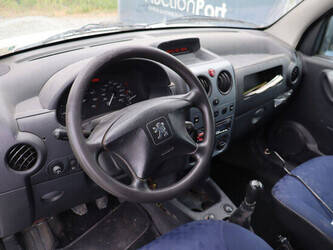 2007-peugeot-partner-1481249-48895004