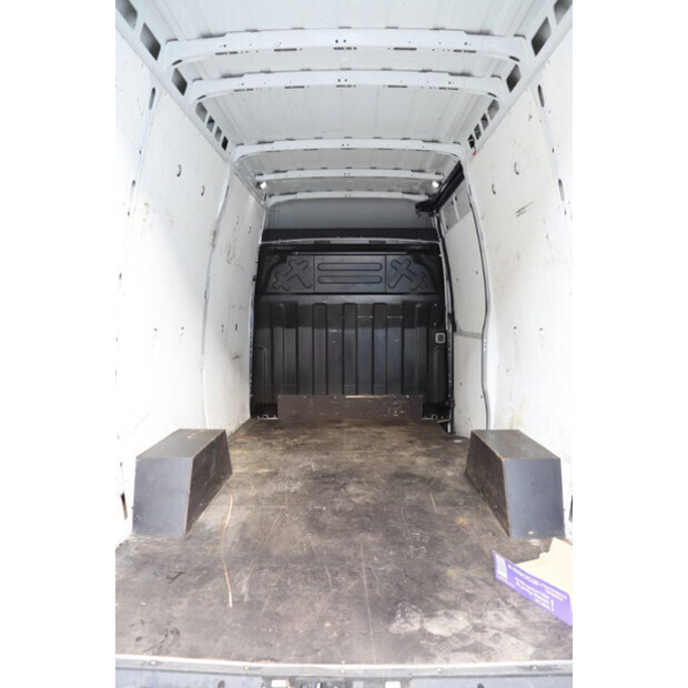 2019 Iveco DAILY 35-160-48895135
