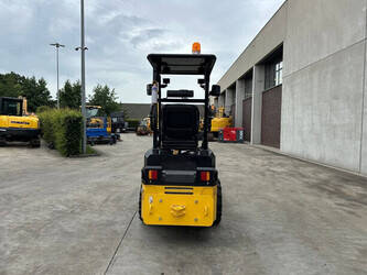 2024-machpro-mp-06-1481279-48895801