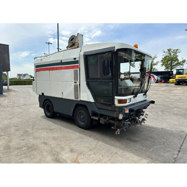 1998 RAVO 5002-48895841