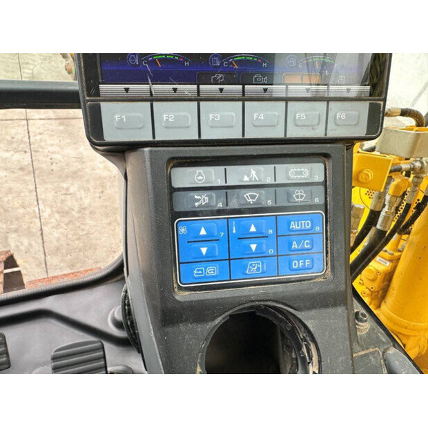 2018 كوماتسو PC138US-11-48896130