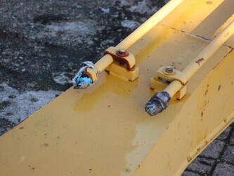 caterpillar-m318-1481288-48896142