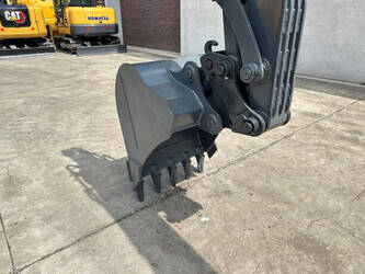 2014-volvo-ec60c-1481290-48896171