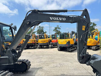 2014-volvo-ec60c-1481290-48896177