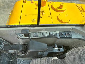 2014-volvo-ec60c-1481290-48896198
