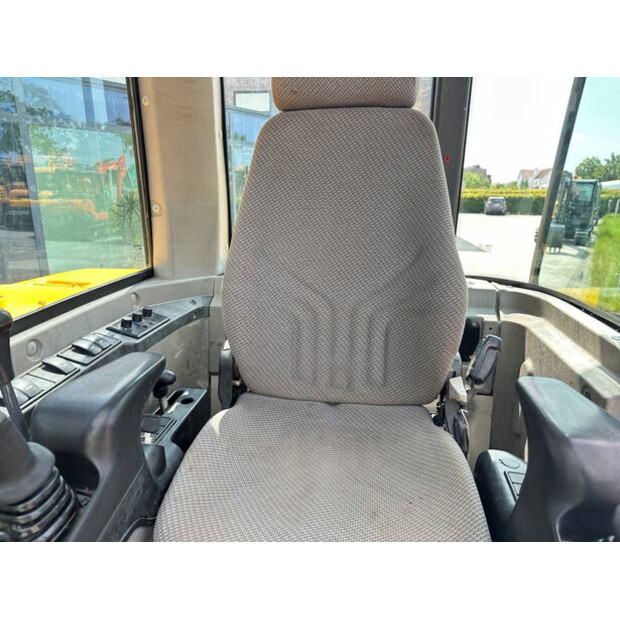 2014 فولفو EC60C-48896202