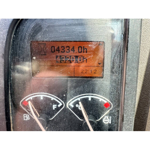2014 فولفو EC60C-48896203
