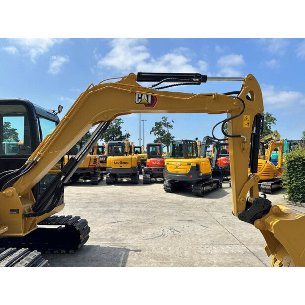 2018 Caterpillar 305.5E2-48896274