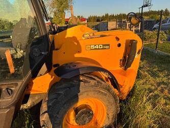 2016-jcb-540-140-hi-viz-1481297-48896441