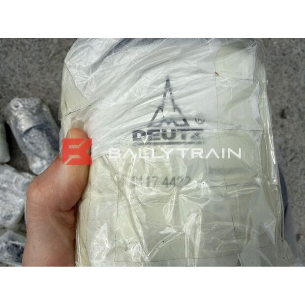 Deutz TCD 2013 L04 2V-48899843