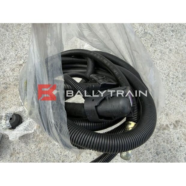 Deutz TCD 2013 L04 2V-48900049