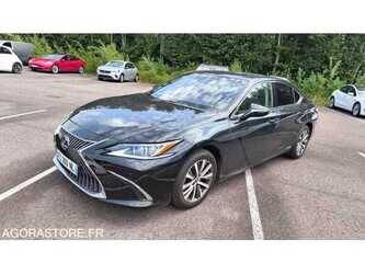 2021-lexus-es300h-48901915