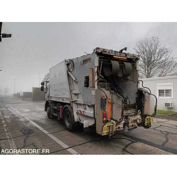 2012 Renault PREMIUM-48902075