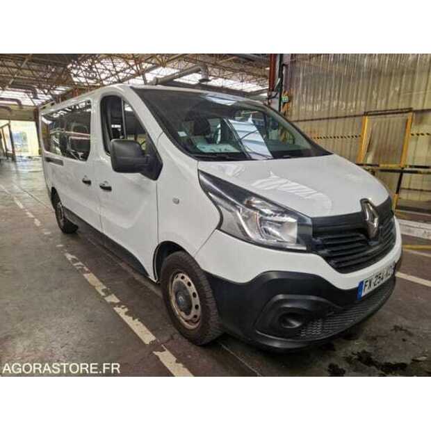 2018 Renault Traffic-48902087