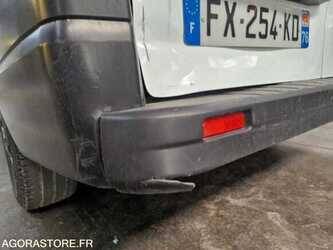 2018-renault-traffic-1481584-48902090