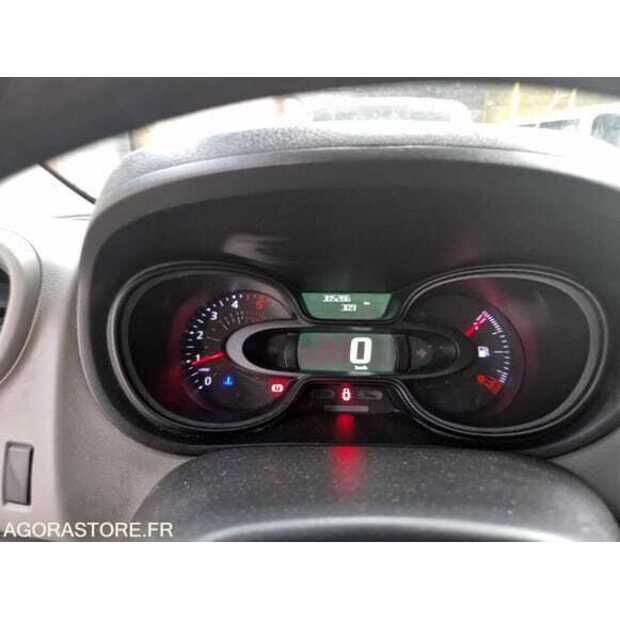 2018 Renault Traffic-48902100
