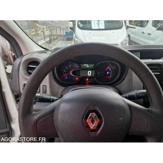 2018 Renault Traffic-48902101