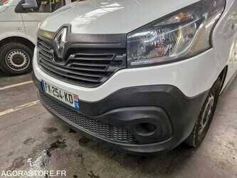 2018-renault-traffic-1481584-48902107