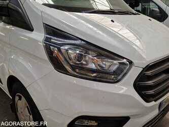 2022-ford-custom-1481586-48902122