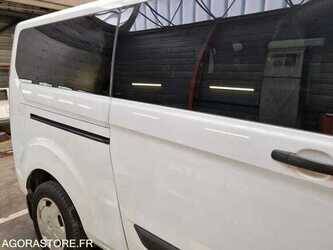 2022-ford-custom-1481586-48902124