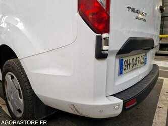2022-ford-custom-1481586-48902136