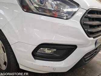 2022-ford-custom-1481586-48902154