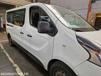 2018-renault-traffic-1481588-48902167