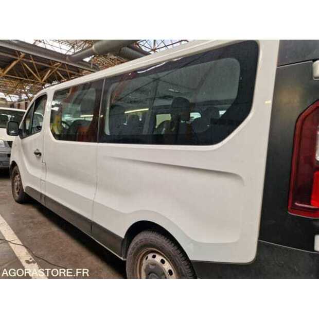 2018 Renault Traffic-48902180