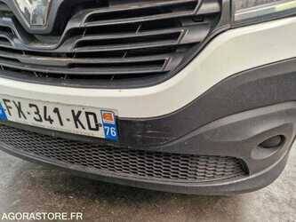 2018-renault-traffic-1481588-48902192