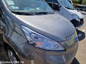 2019-nissan-nv200-1481590-48902255