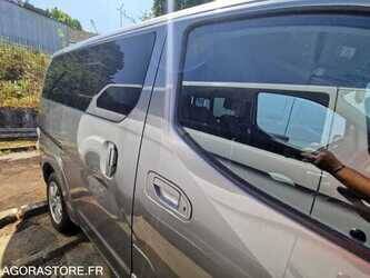 2019-nissan-nv200-1481591-48902263