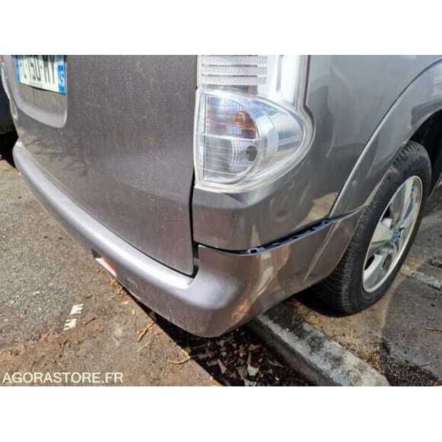 2019 نيسان NV200-48902266